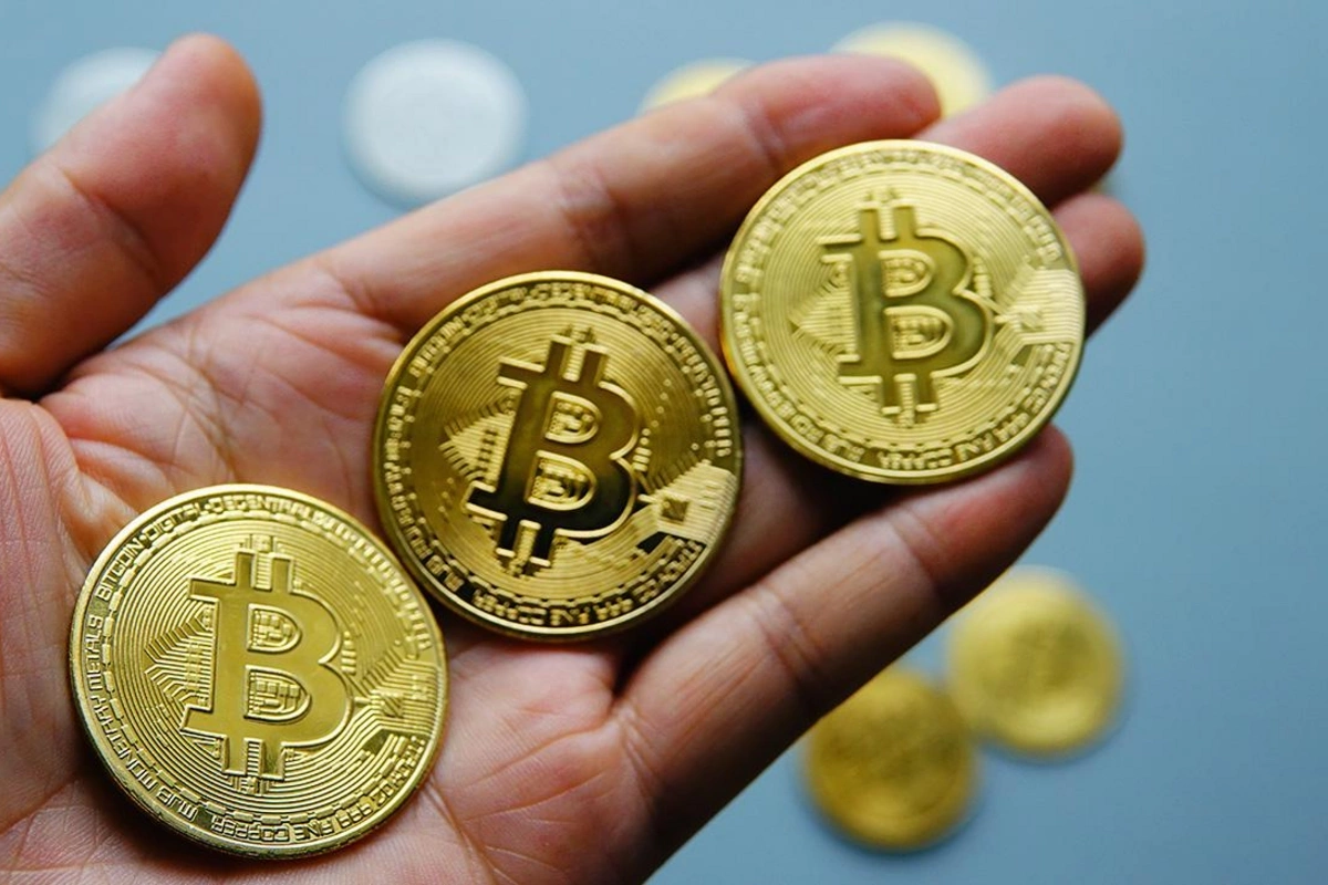 Биткоин резко обвалился