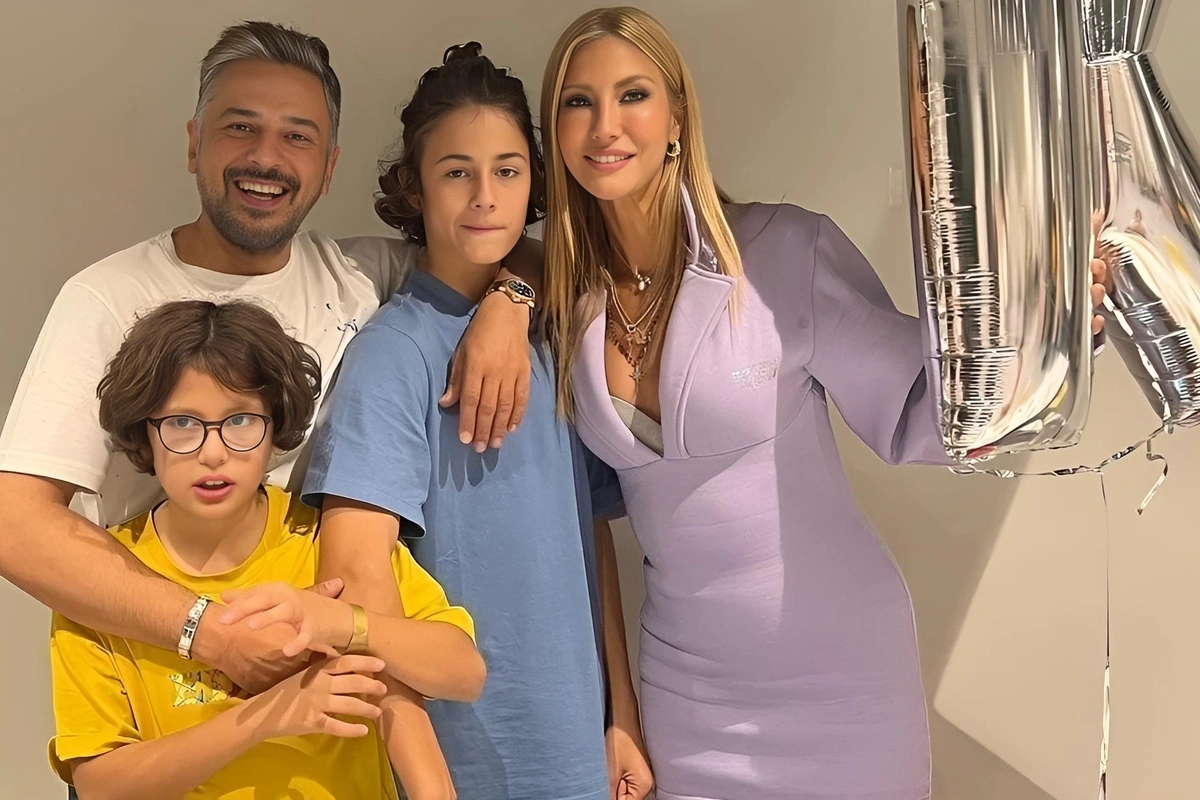 10 il əvvəl boşanan  Çağla Şıkel və Emre Altuğdan nümunəvi addım