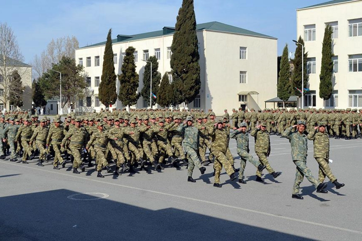 Hərbi vəzifəlilərin təlim toplanışı başa çatıb