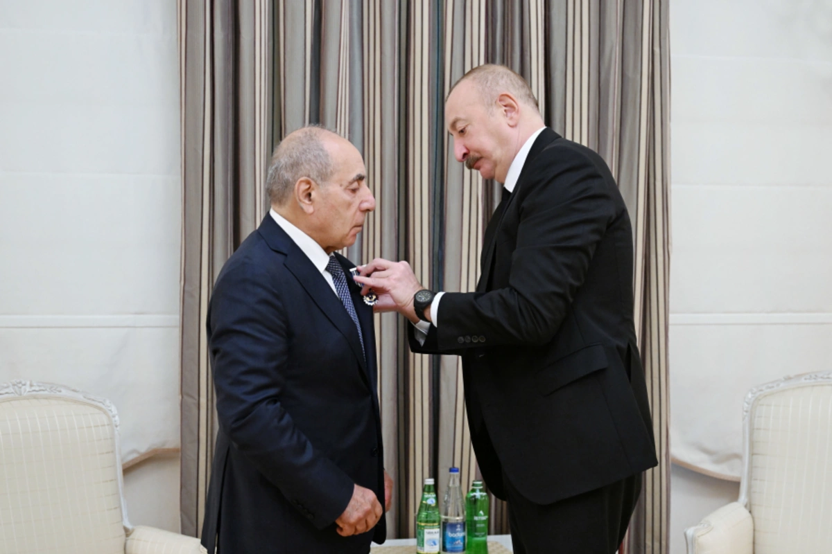 President Ilham Aliyev presented the Istiglal order to Yagub Eyubov President Ilham Aliyev presented the Istiglal order to Yagub Eyubov