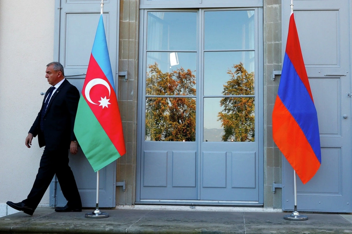 İrəvanda Ermənistan və Azərbaycan nümayəndələri arasında dəyirmi masa keçiriləcək İrəvanda Ermənistan və Azərbaycan nümayəndələri arasında dəyirmi masa keçiriləcək
