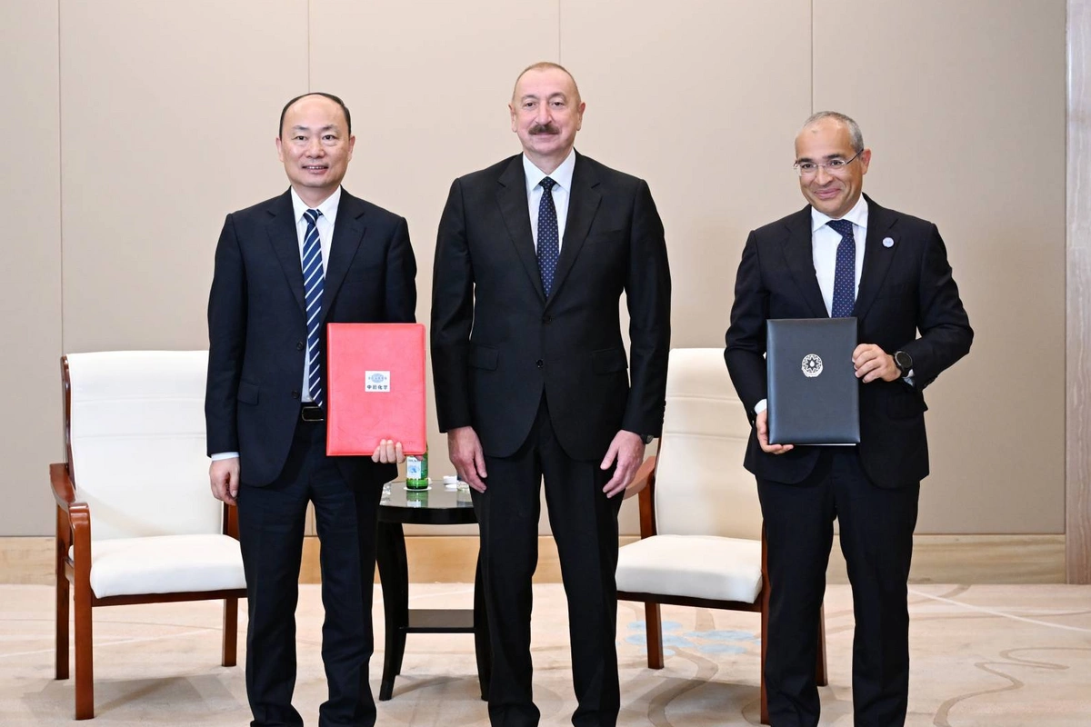 SOCAR və Çinin Seven LTD şirkəti arasında Çərçivə Sazişi imzalanıb SOCAR və Çinin Seven LTD şirkəti arasında Çərçivə Sazişi imzalanıb