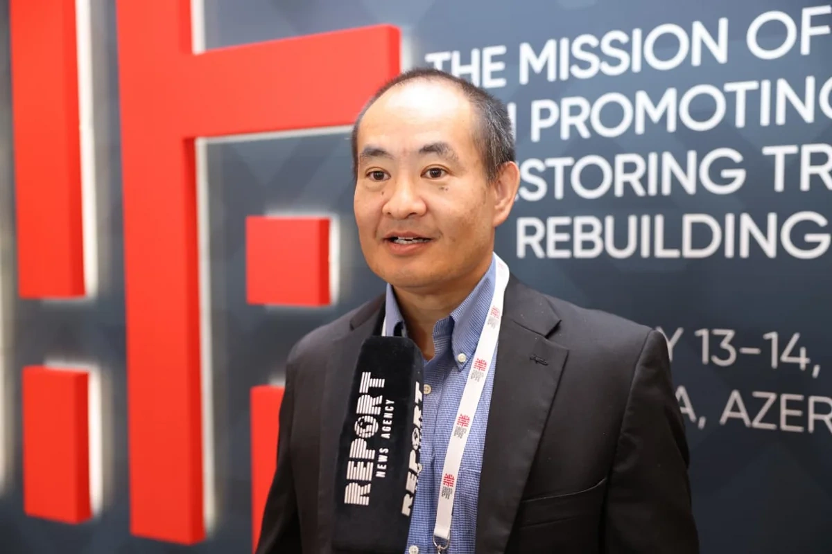 Dennis Yu: Azərbaycanın nə qədər böyük bir yol qət etməsi heyranedicidir