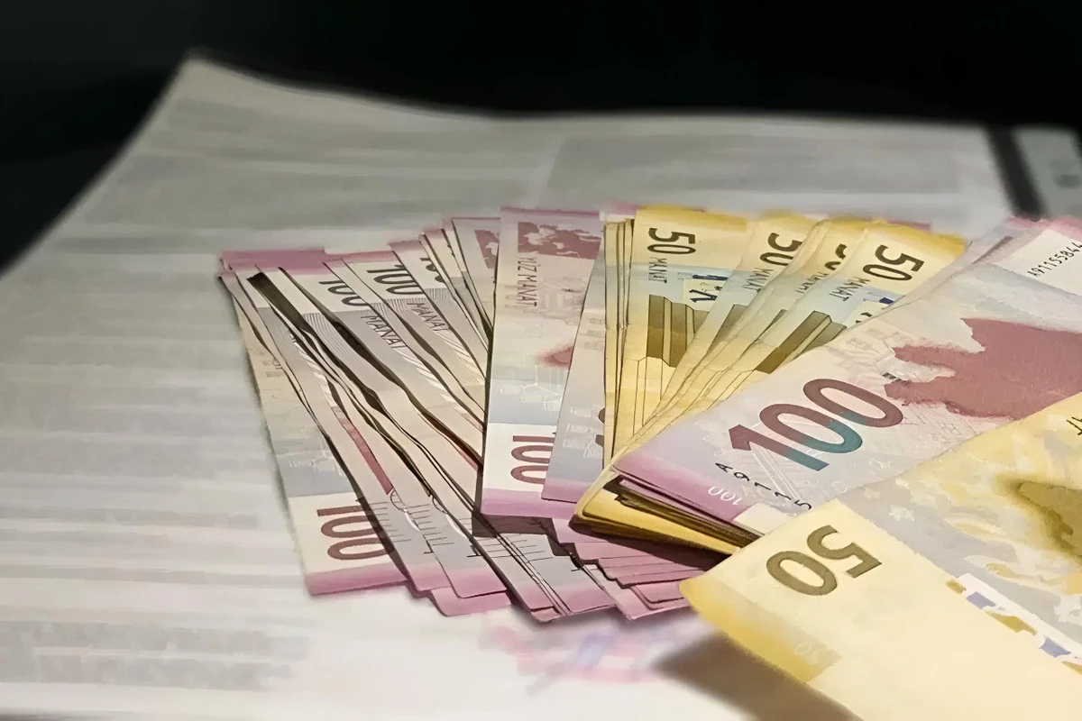 Sumqayıt sakininin səkkiz min manatı ələ keçirilib Sumqayıt sakininin səkkiz min manatı ələ keçirilib