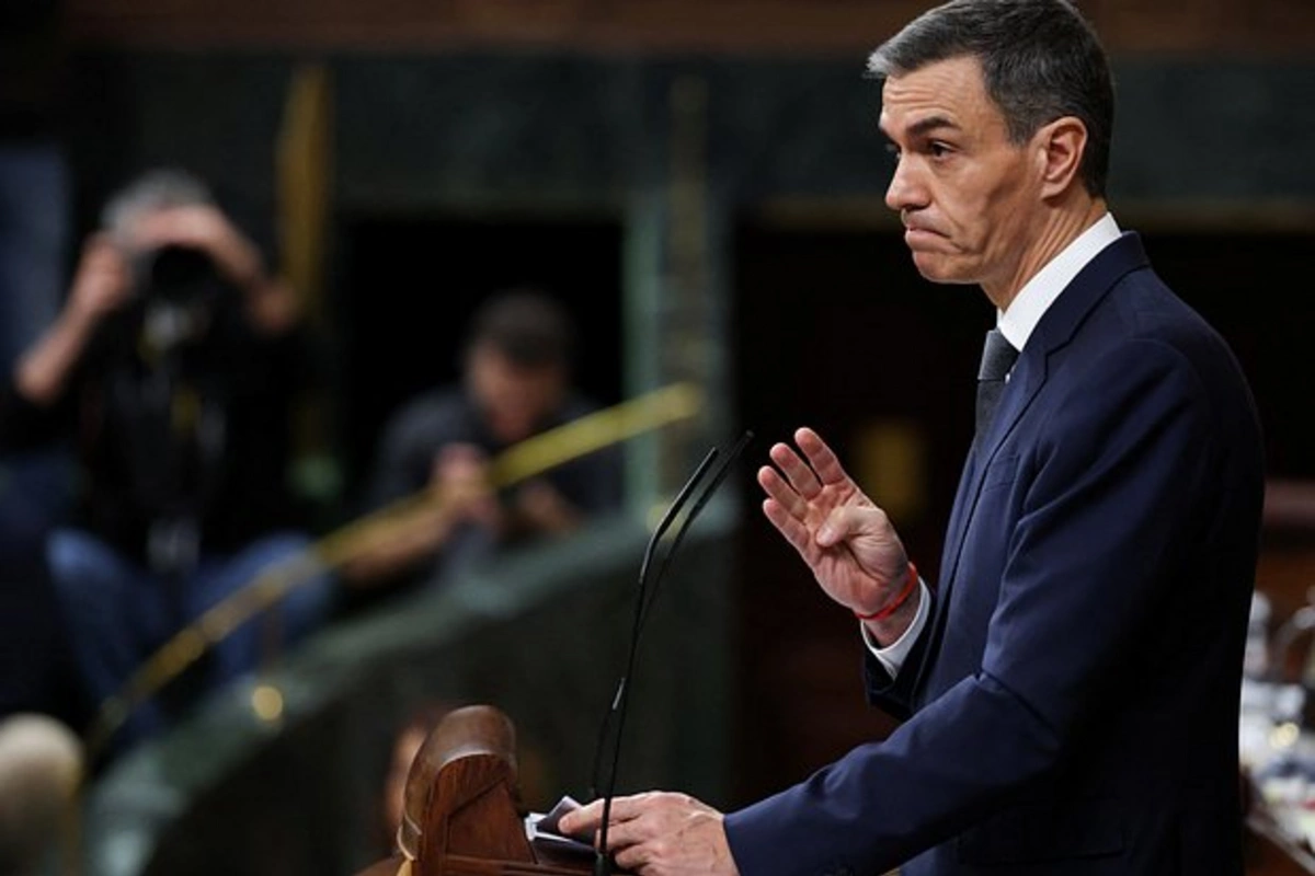 Премьер Испании двумя словами ответил на угрозы Трампа