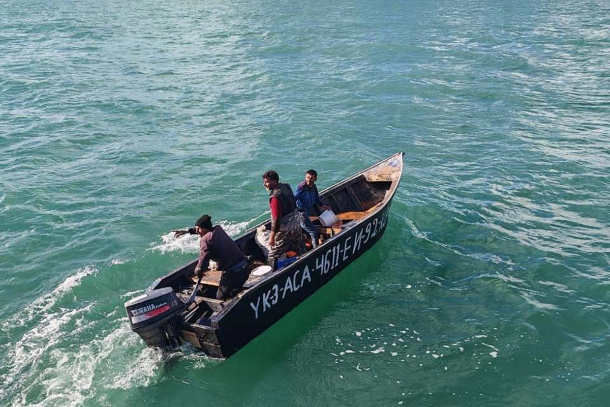 Xəzər dənizində xilasetmə işləri həyata keçirilib