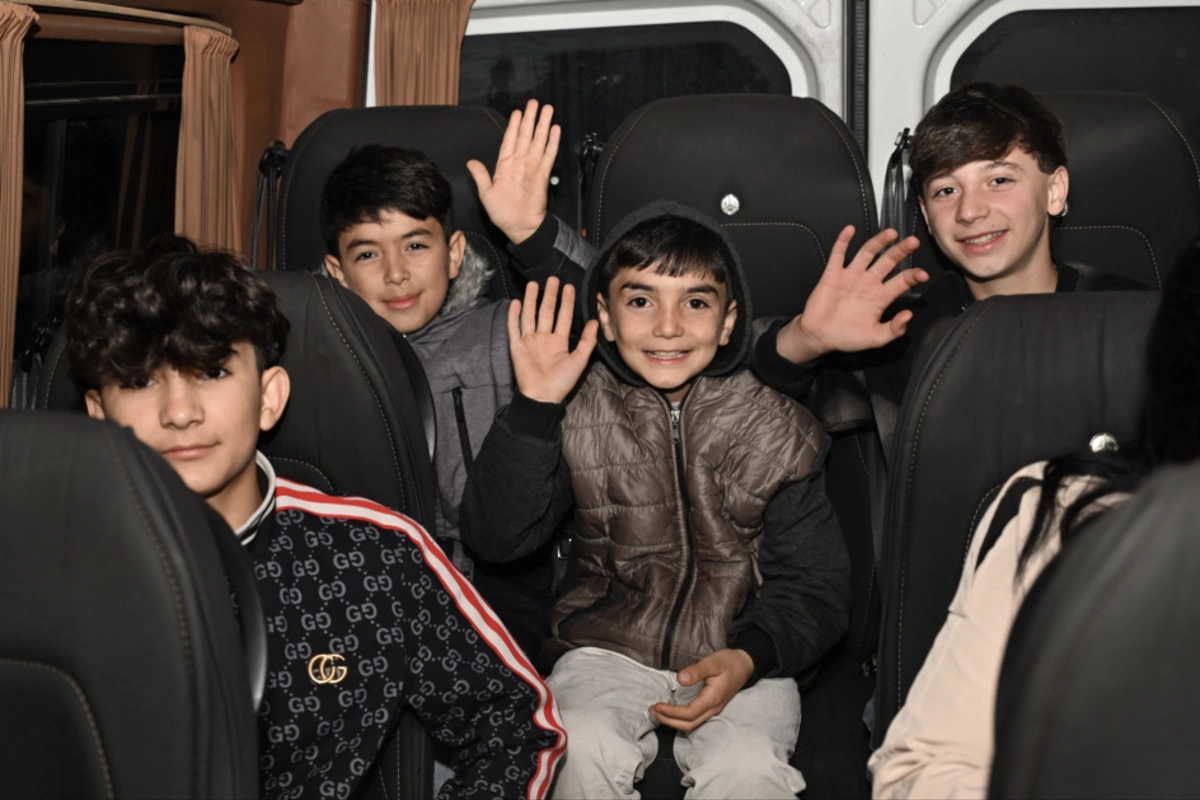 Xocalıya və Cəbrayılın Horovlu kəndinə növbəti köç karvanları yola salınıb