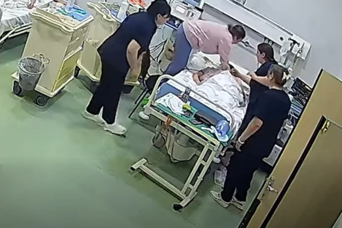 Ürəyi dayanan pasiyent 45 dəqiqə sonra həyata qaytarıldı - ANBAAN GÖRÜNTÜ