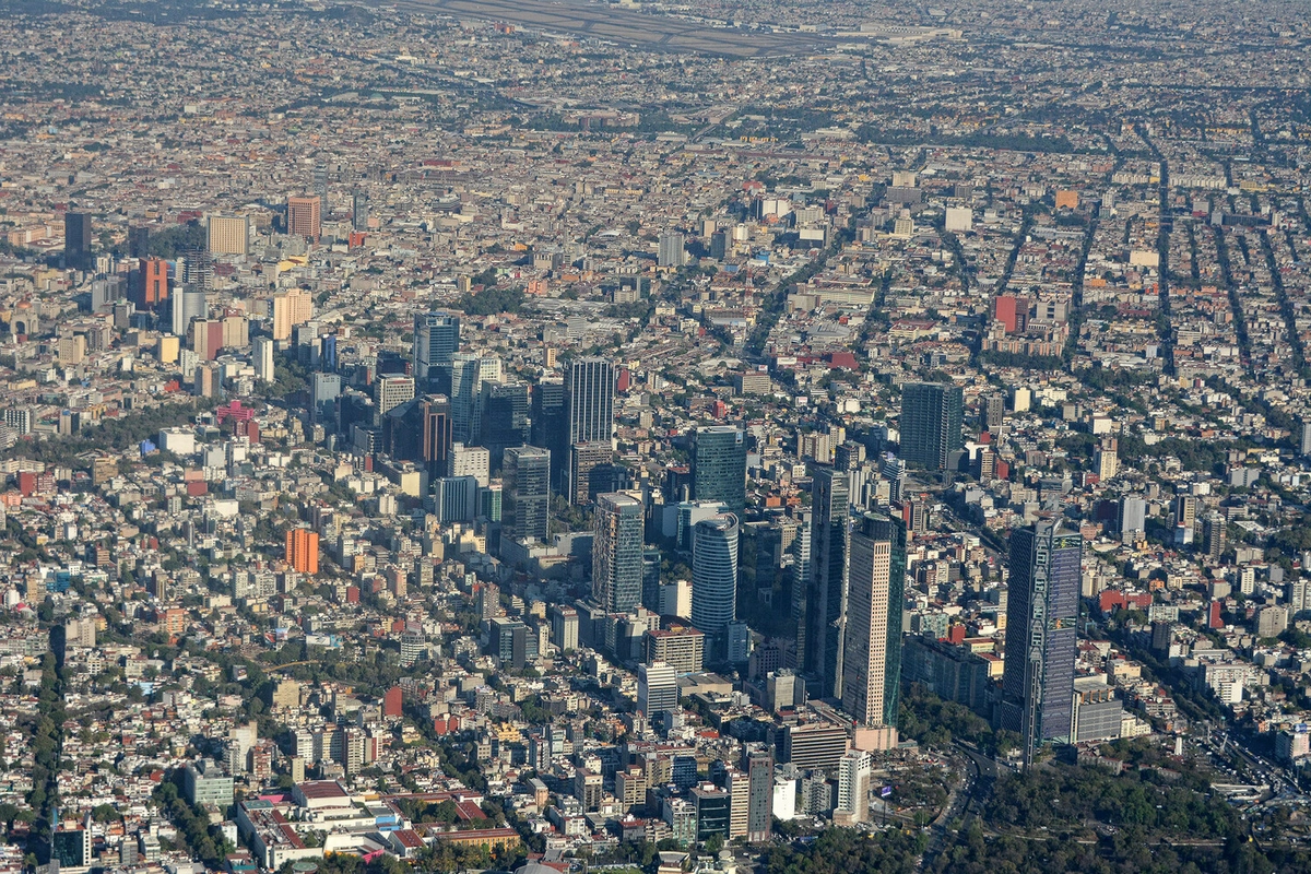 NASA satellite recorded the rapid sinking underground of the Mexican capital