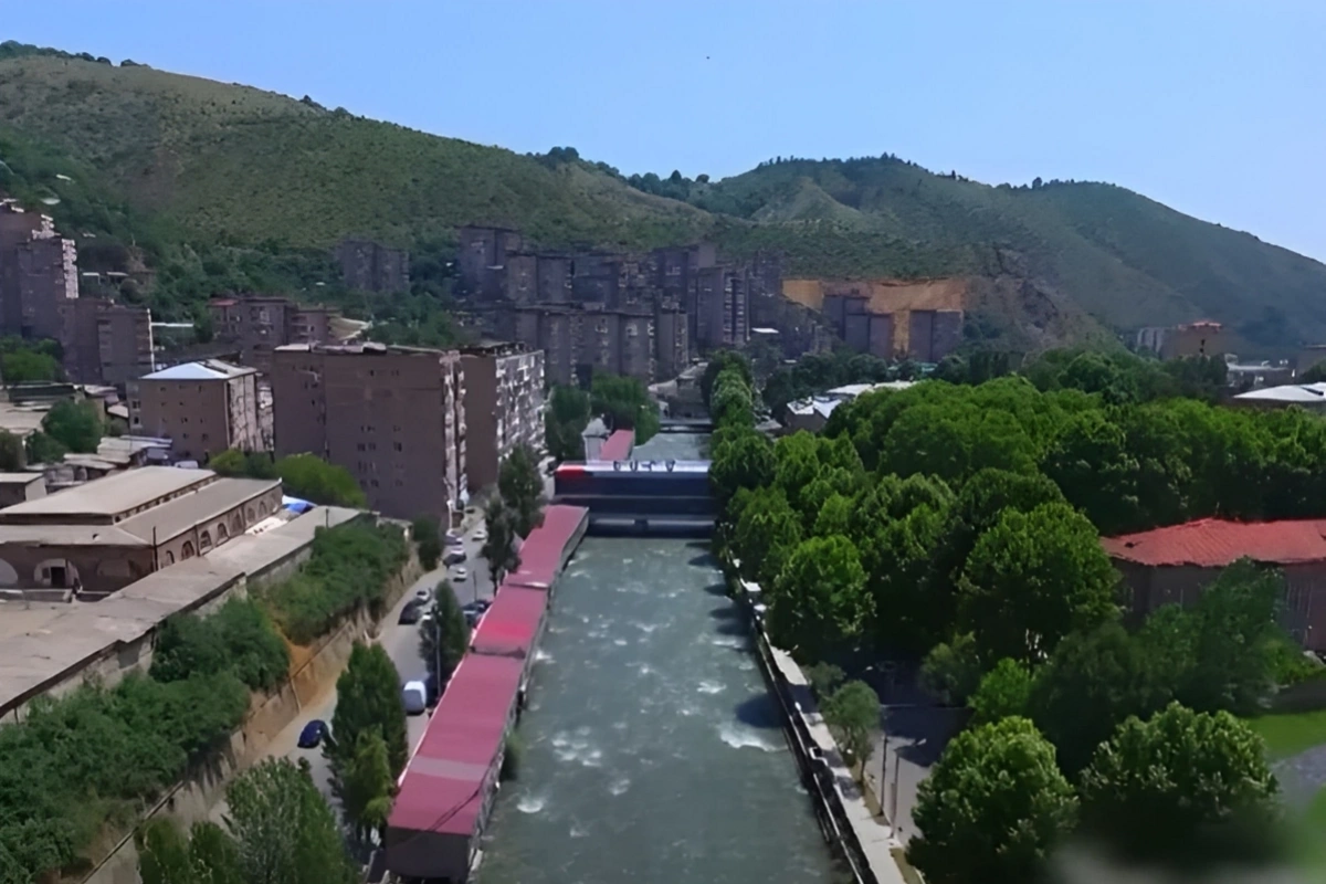Qərbi Azərbaycan Xronikası: Aşağı Kilsə - Böyük Qarakilsənin qədim məskəni Qərbi Azərbaycan Xronikası: Aşağı Kilsə - Böyük Qarakilsənin qədim məskəni