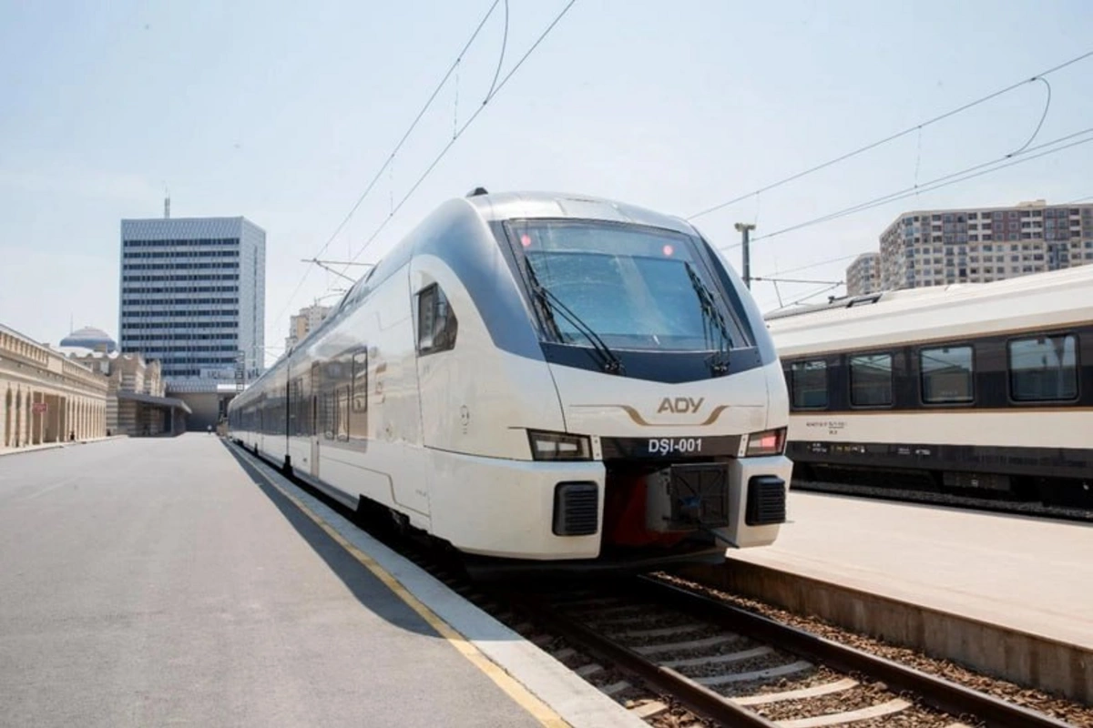 Gəncə-Qəbələ-Gəncə qatarı istifadəyə verilir