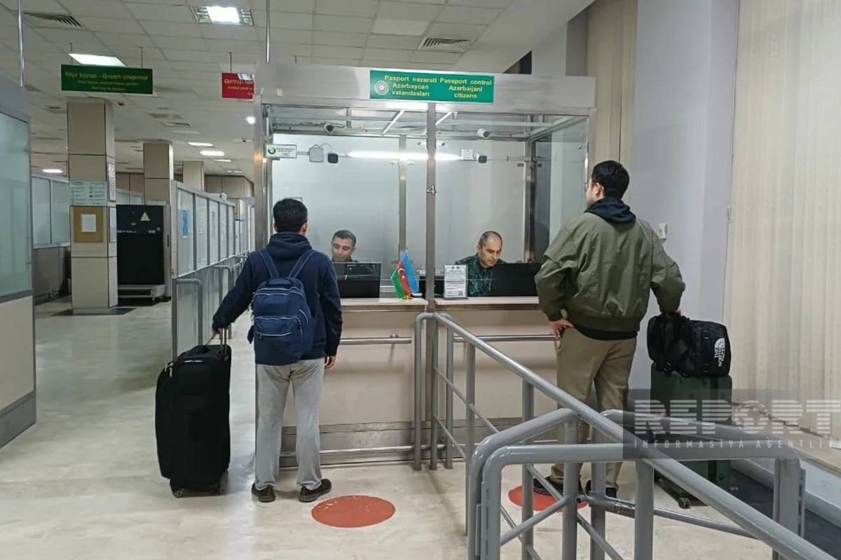 В Азербайджан из Ирана эвакуированы еще 18 человек