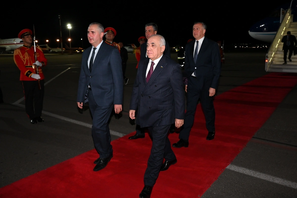Baş nazir Əli Əsədov Gürcüstanda işgüzar səfərdədir Baş nazir Əli Əsədov Gürcüstanda işgüzar səfərdədir