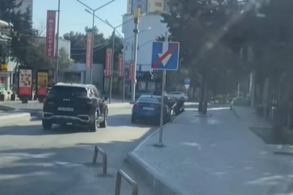 Bakıda təhlükəli vəziyyət: Əyilmiş nişan faciəyə yol aça bilər