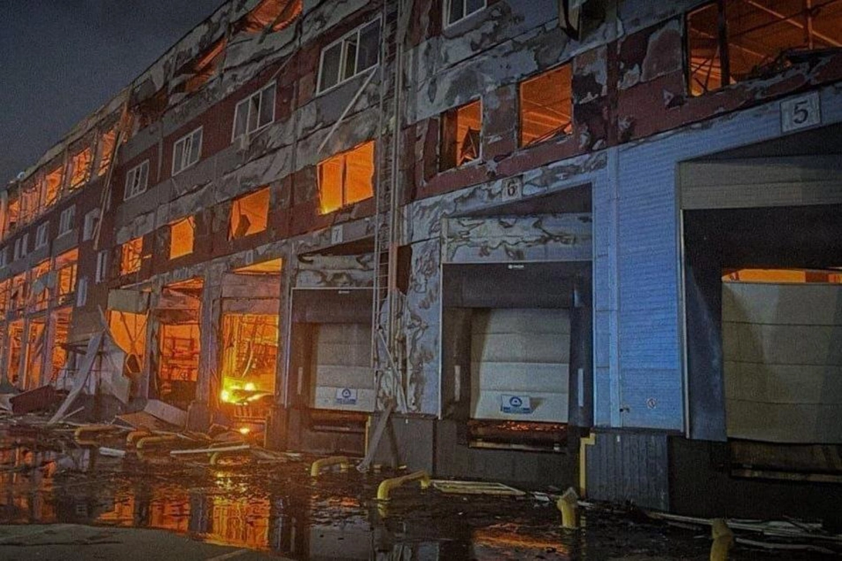Rusiya Xarkovu vurub: 3 ölü, 16 yaralı var