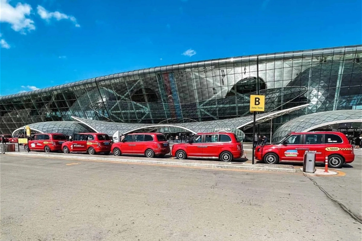 Bakıda aeroportdan şəhərin mərkəzinə neçəyə getmək olur? - QİYMƏTLƏR