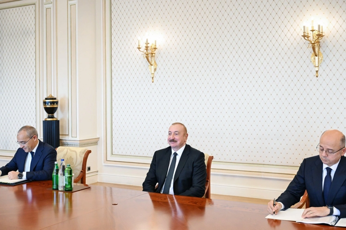 İlham Əliyev Çinin China Datang Corporation Ltd. şirkətinin nümayəndə heyətini qəbul edib