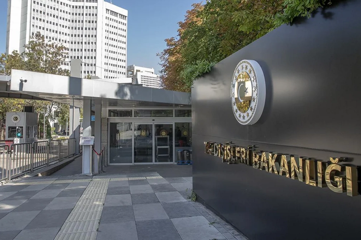 Ukrayna səfiri Türkiyə gəmisinin vurulması ilə əlaqədar XİN-ə çağırılıb