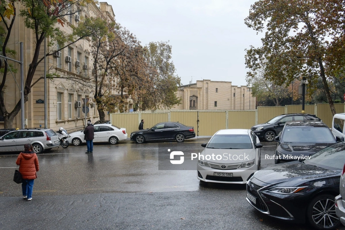 Bakının mərkəzində parkinq zonasına GİRİŞ MƏHDUDLAŞDIRILDI
