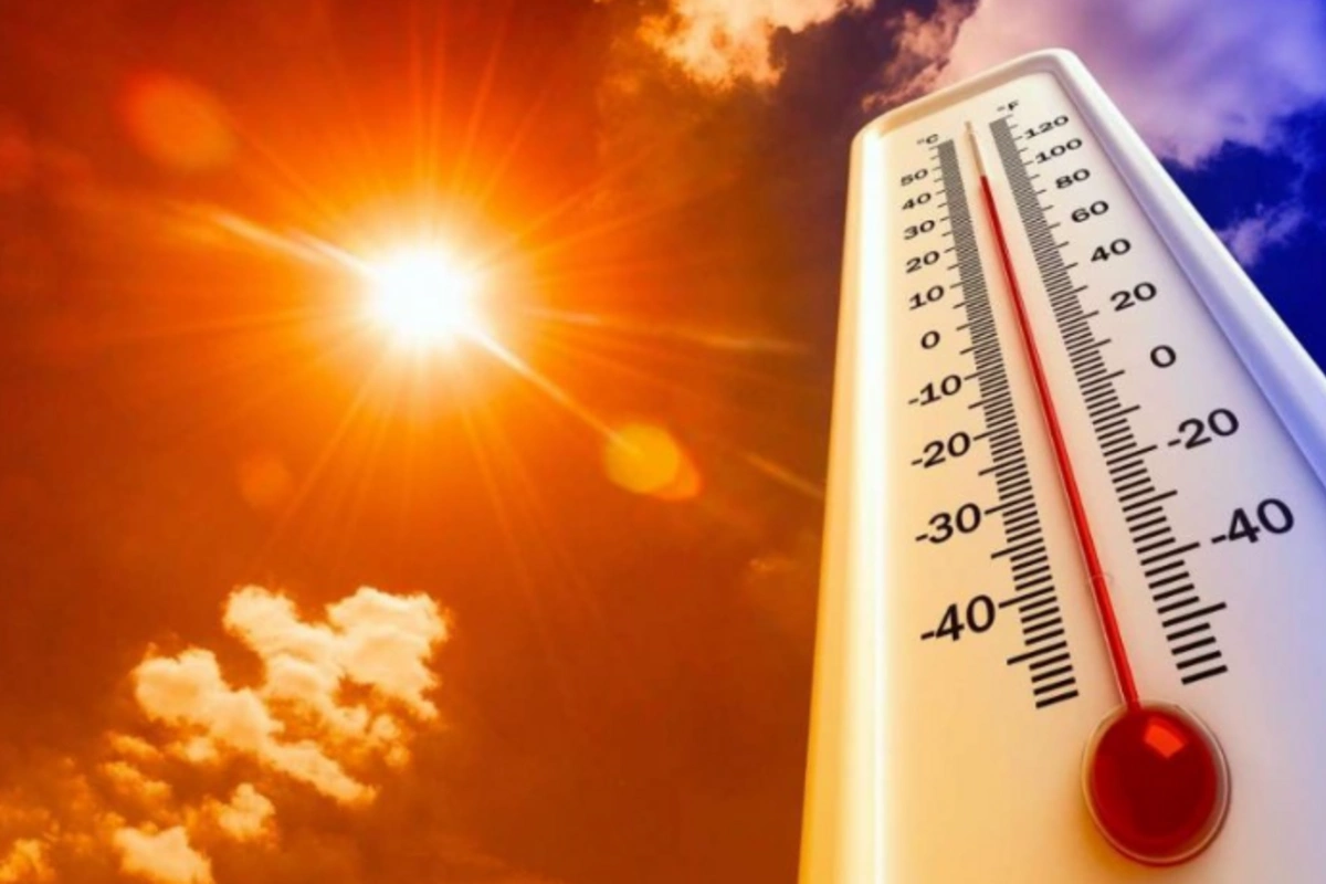 Bakıda 40 dərəcə isti olub Bakıda 40 dərəcə isti olub