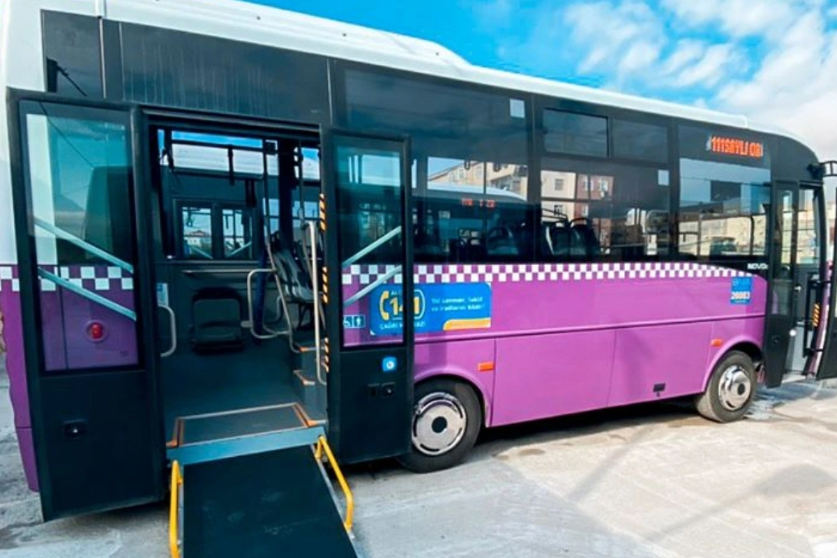 Qaradağda ictimai nəqliyyat problemi: Avtobuslar yaşayış massivinə daxil ola bilmirlər Qaradağda ictimai nəqliyyat problemi: Avtobuslar yaşayış massivinə daxil ola bilmirlər