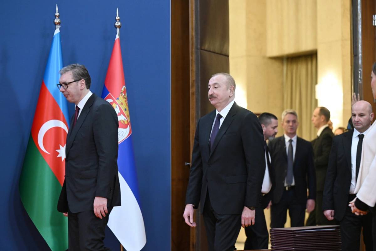 İlham Əliyev: Biz təkcə siyasi istiqamətdə, beynəlxalq arenada sıx işləmirik, eyni zamanda vacib layihələr icra edirik