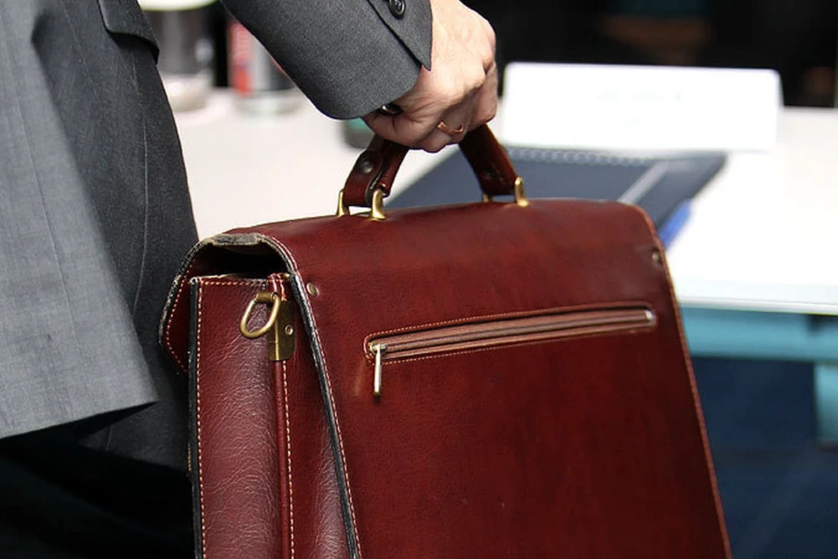 İcra başçısı özünə birinci müavin təyin etdi