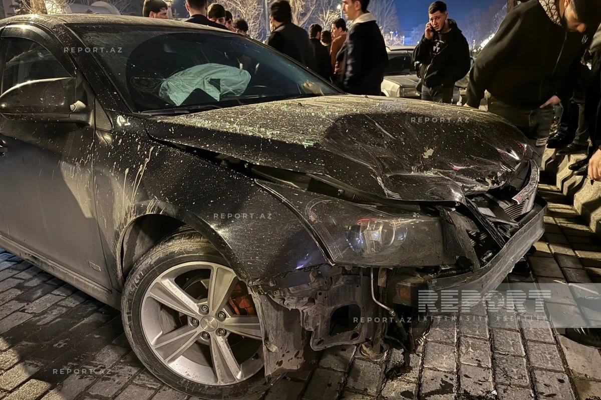 Gəncədə zəncirvari yol qəzasında üç nəfər yaralanıb