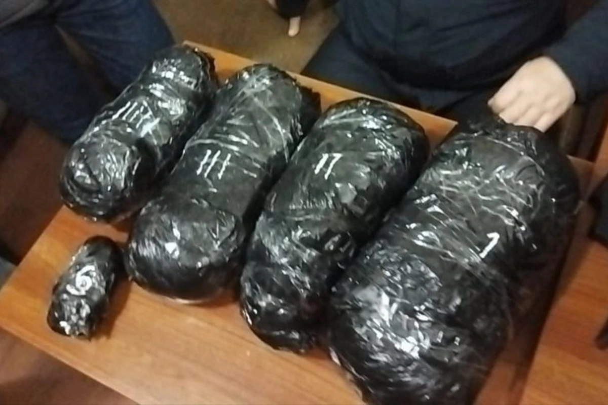 Şabranda narkokuryerlikdə şübhəli bilinən iki nəfər həbs edilib