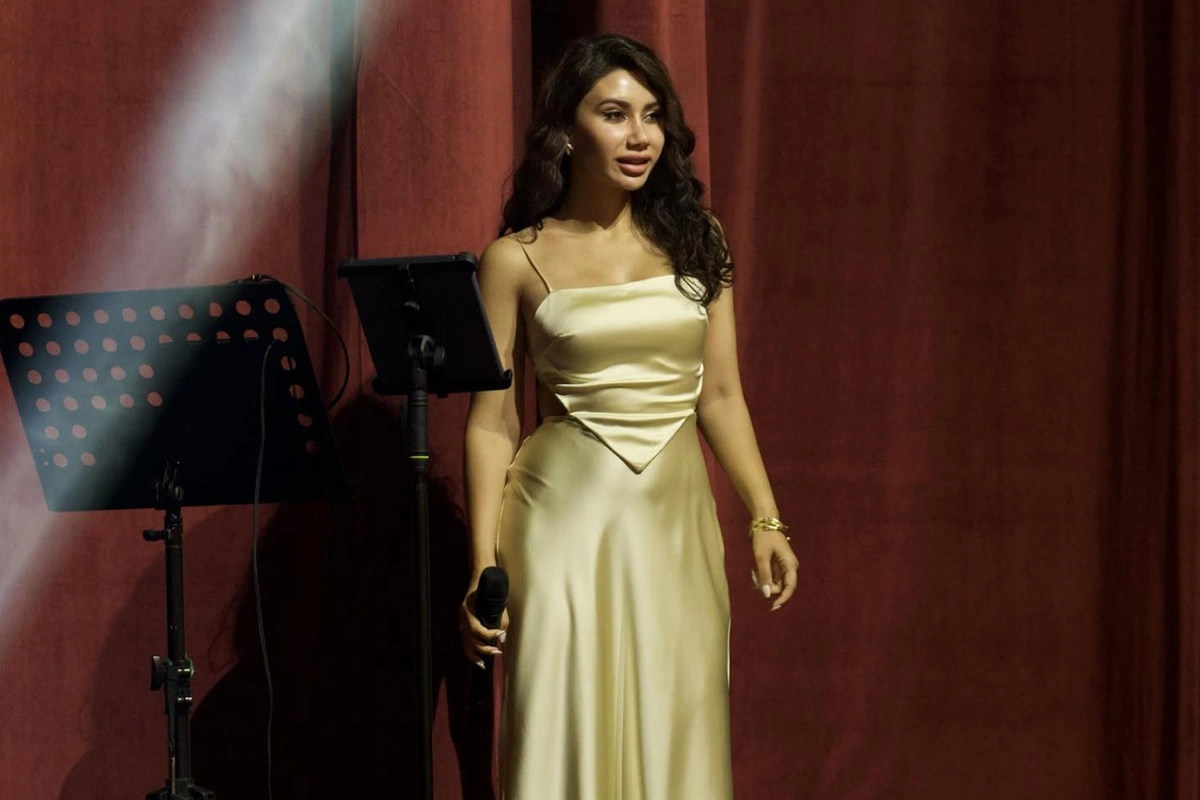 Стали известны подробности трагической смерти известной певицы в Баку Стали известны подробности трагической смерти известной певицы в Баку