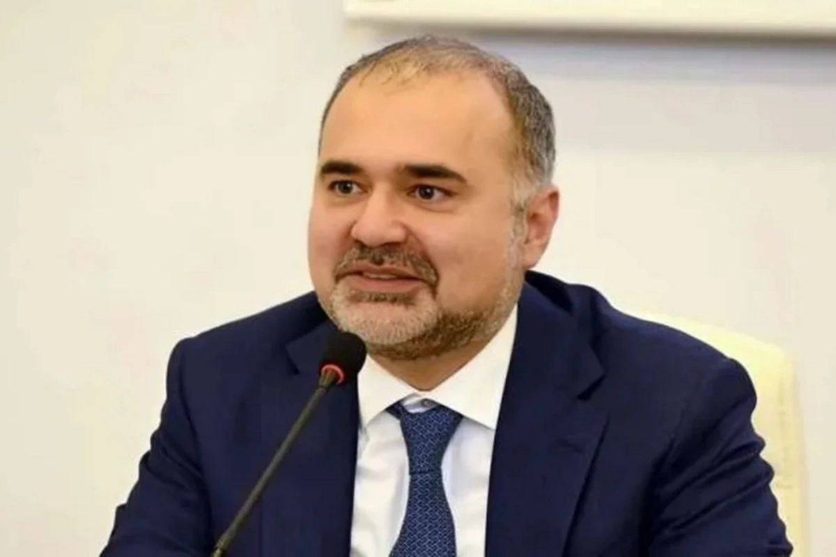 Balakişi Qasımov Baku TV-ni nümunə göstərdi: Çox böyük baxış sayları var