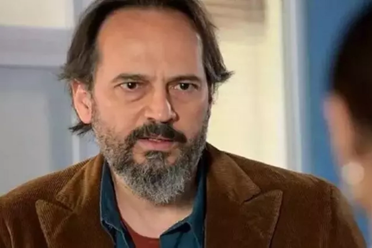 Timuçin Esen İlk Ve Sonda çəkiləcək Timuçin Esen İlk Ve Sonda çəkiləcək