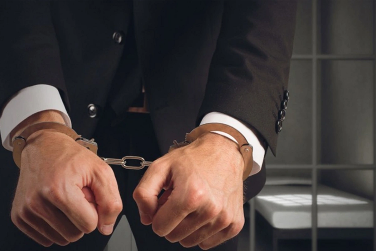 Bakıda məşhur iş adamı həbs olundu - Xəzinədarı 20 min manatını oğurlamışdı