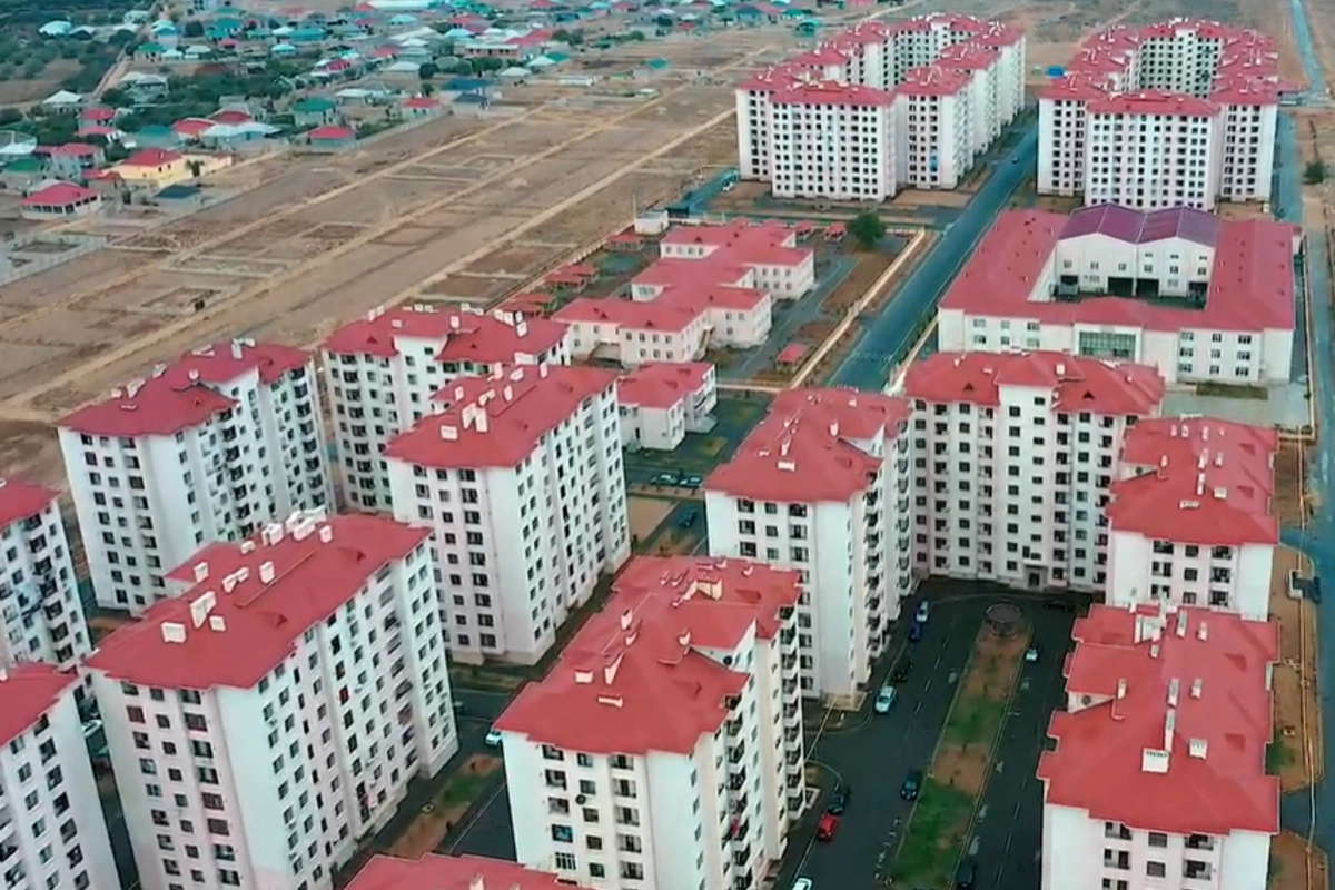 Bakıda kvadratmetri 800 manata tam təmirli mənzillər SATILIR