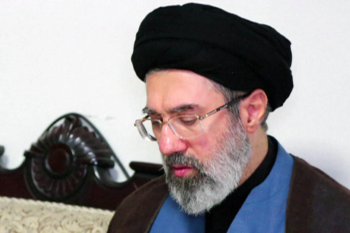 Müctəba Xamenei huşsuz vəziyyətdədir, Qum şəhərində müalicə alır