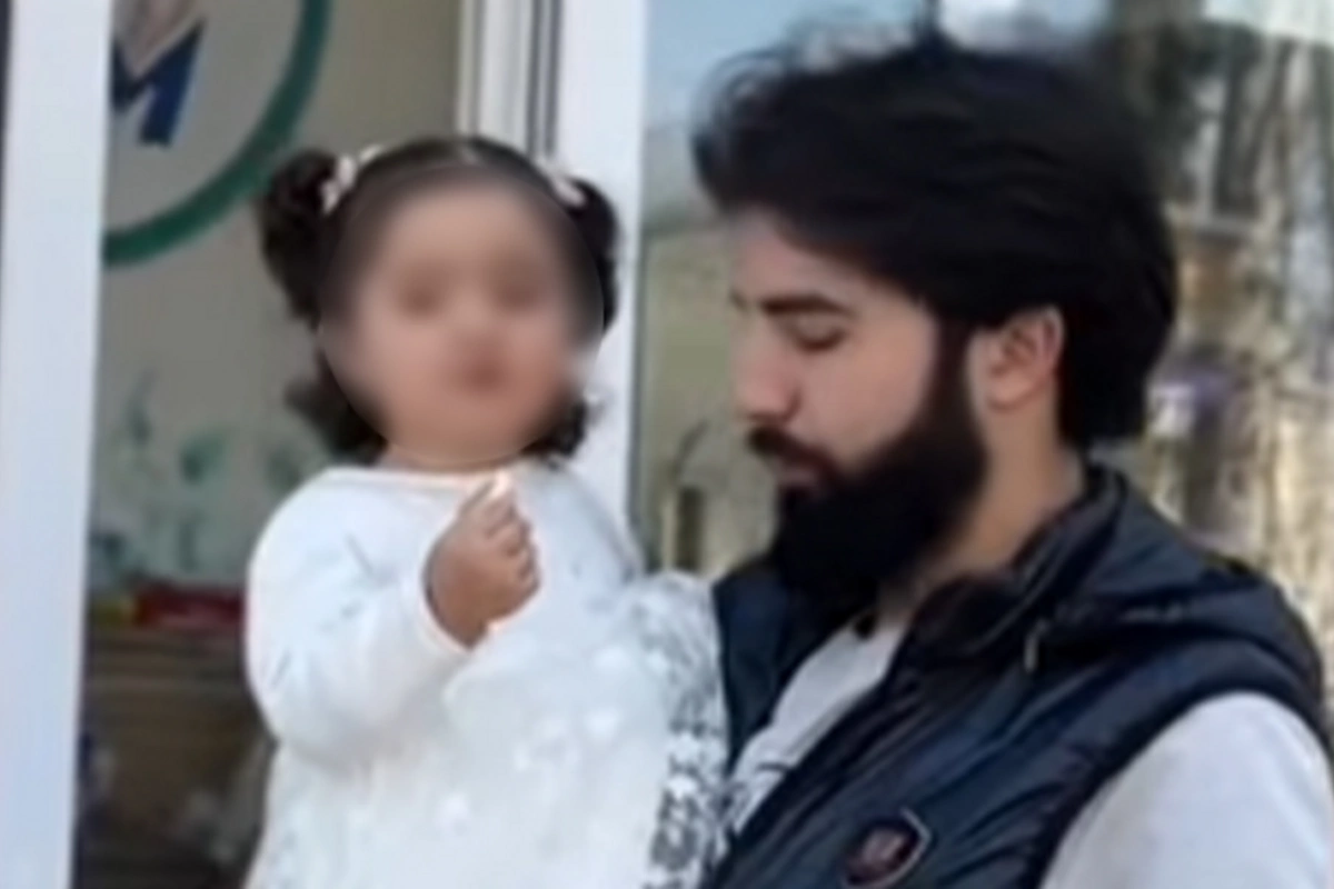 Bir müddət əvvəl qızının adına dönərxana açıbmış... Bir müddət əvvəl qızının adına dönərxana açıbmış...