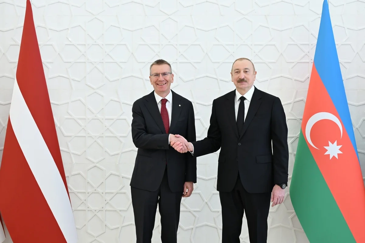 Ilham Aliyev and Edgars Rinkēvičs make press statements