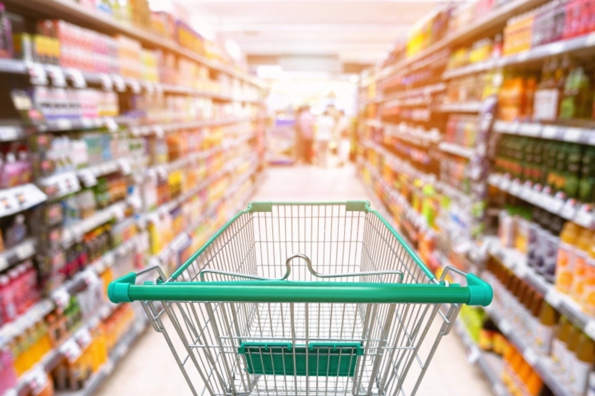 В Азербайджане назвали продукты, которые подешевели и подорожали в мае