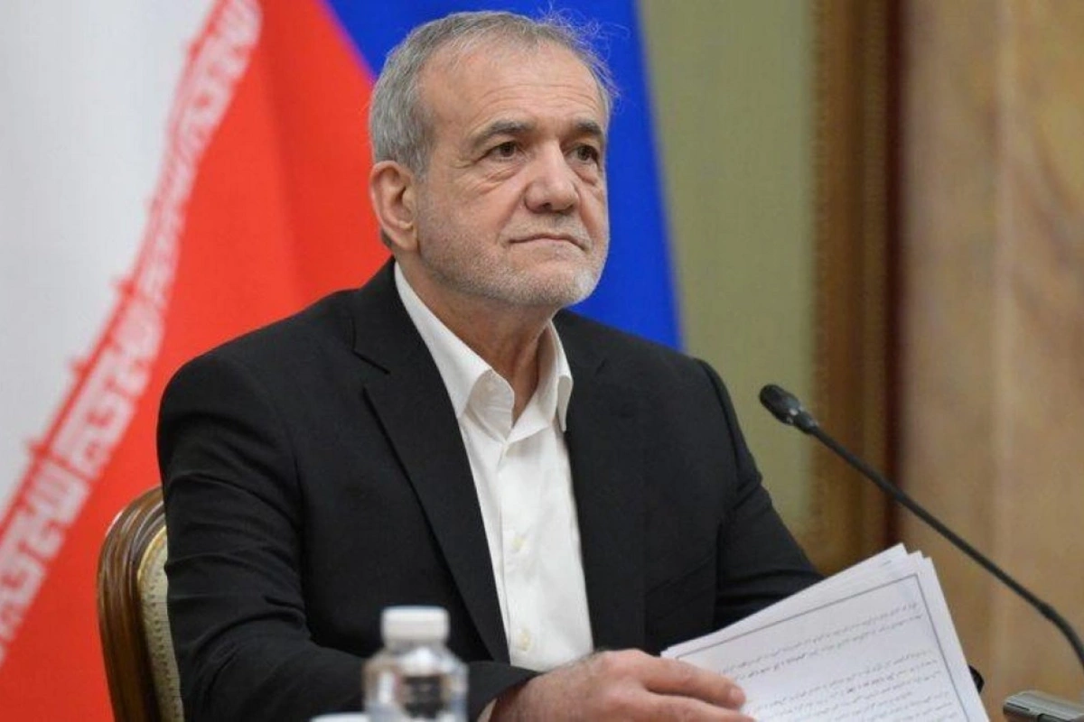 İran prezidenti maaşının bir hissəsini məktəblərin tikintisi üçün ianə edib