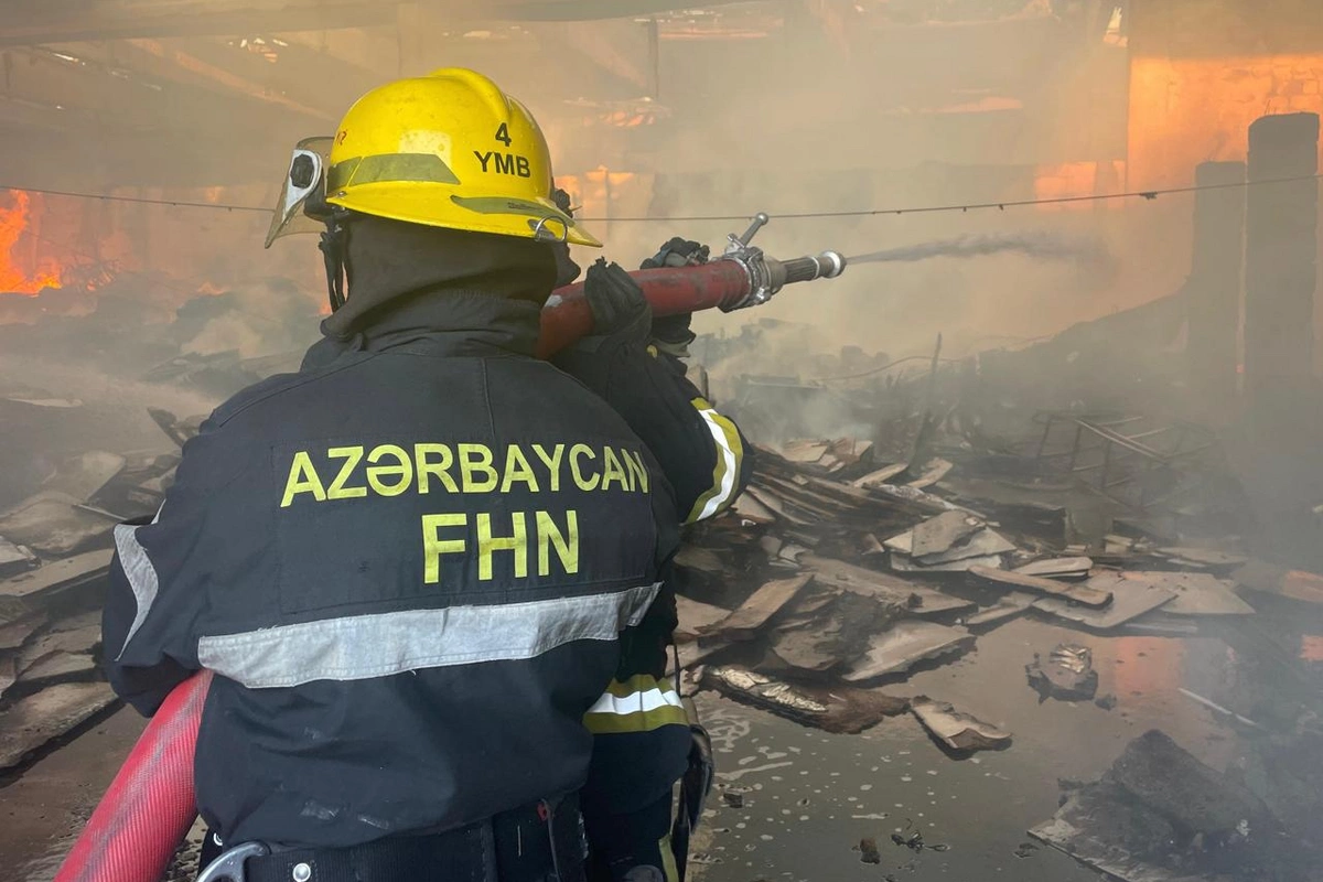 Xırdalanda yaşayış binasında yanğın olub