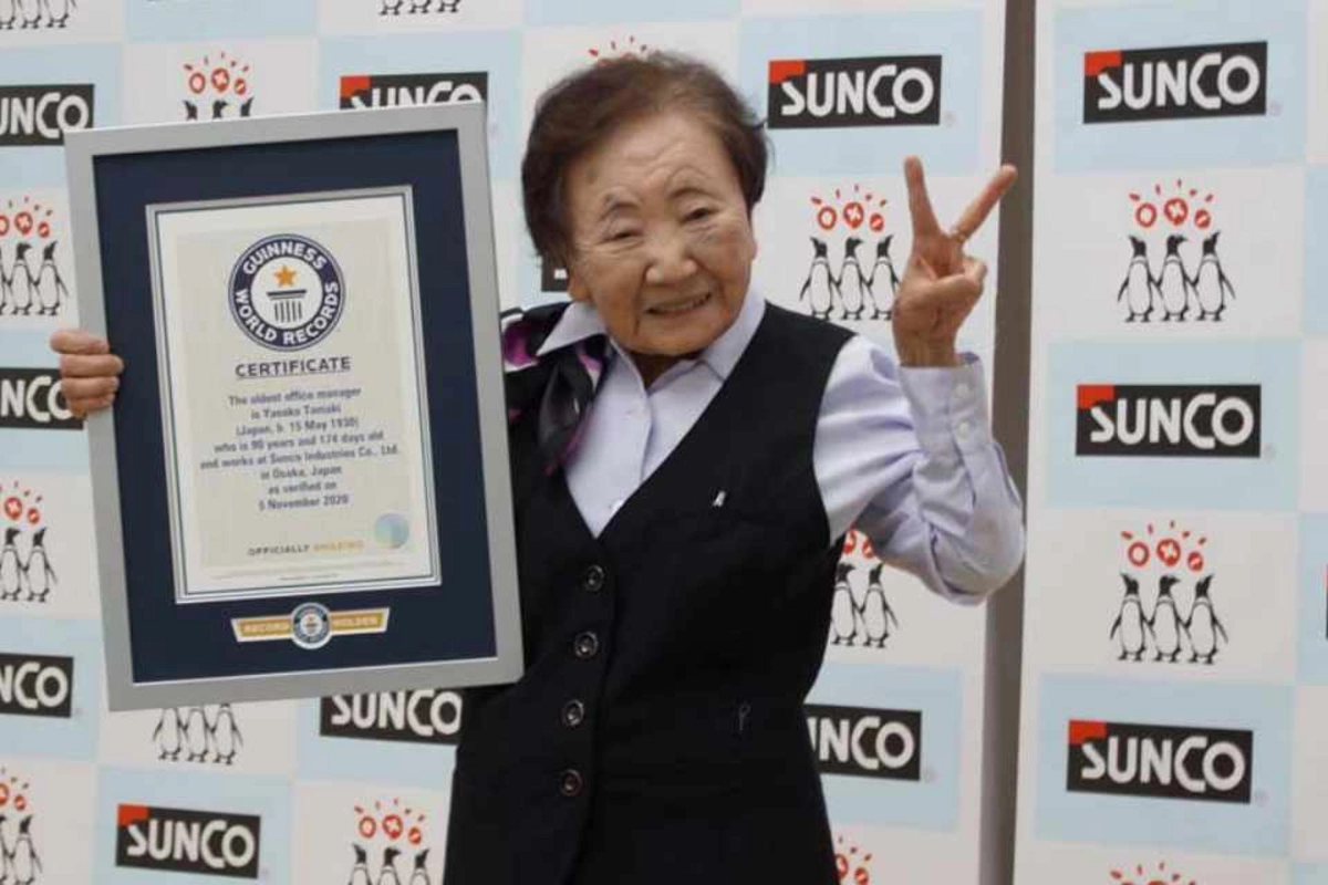 Qadın 26 yaşında başladığı iş yerindən 91 yaşında ayrıldı