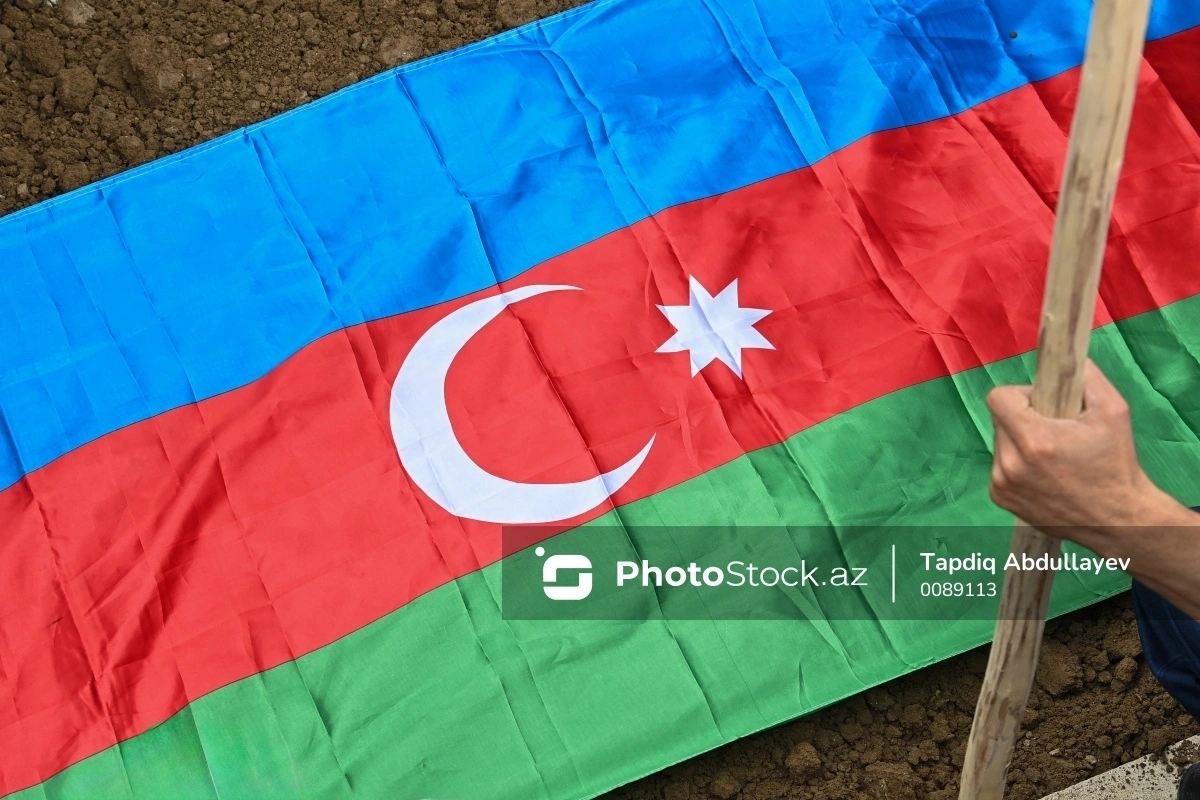 В Азербайджане перезахоронят останки еще трех шехидов I Карабахской войны В Азербайджане перезахоронят останки еще трех шехидов I Карабахской войны