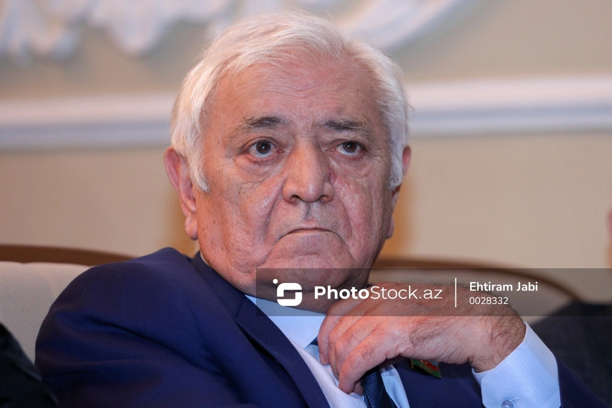 Deputat Aqil Abbas ailəsi ilə birlikdə Ağdama köçmək istədiyini bildirib Deputat Aqil Abbas ailəsi ilə birlikdə Ağdama köçmək istədiyini bildirib
