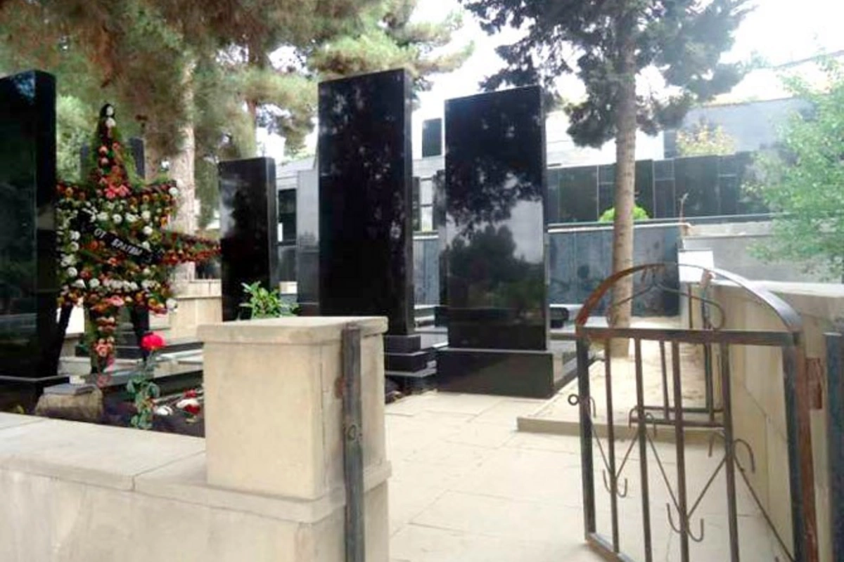 Assosiasiya sədri: Bələdiyyələri qəbir yeri satan kimi təqdim edirlər