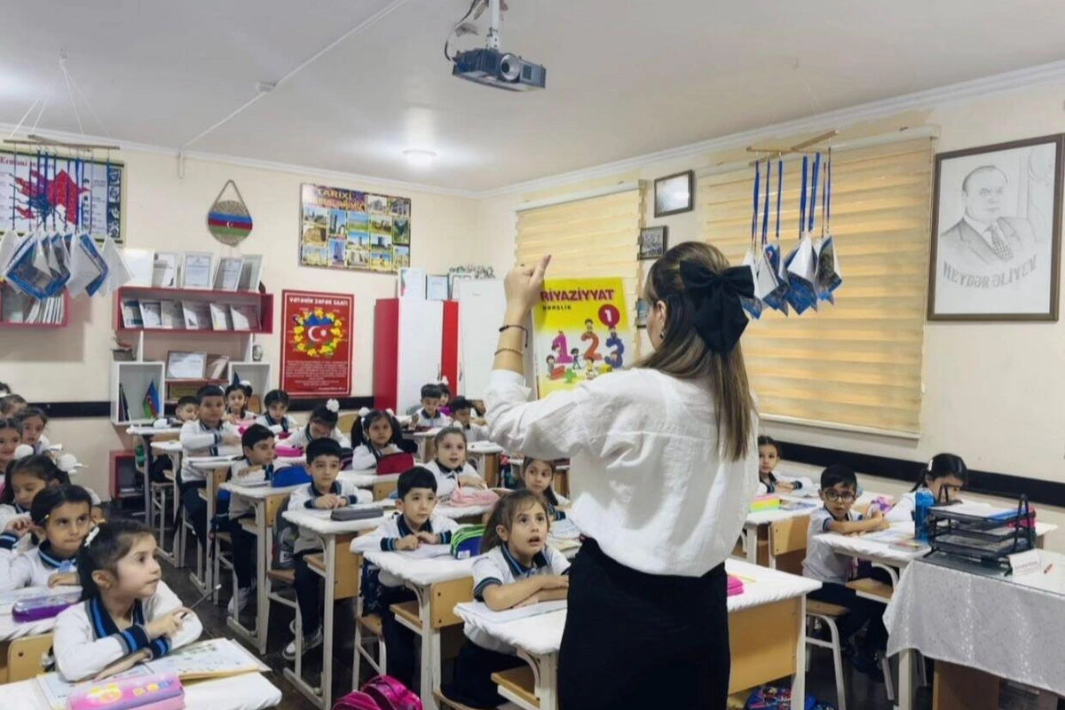Bakıda ibtidai sinif müəllimi vəfat etdi Bakıda ibtidai sinif müəllimi vəfat etdi