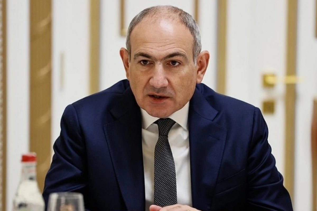 Paşinyan Putin və Pezeşkianla nə barədə danışdığını açıqlayıb