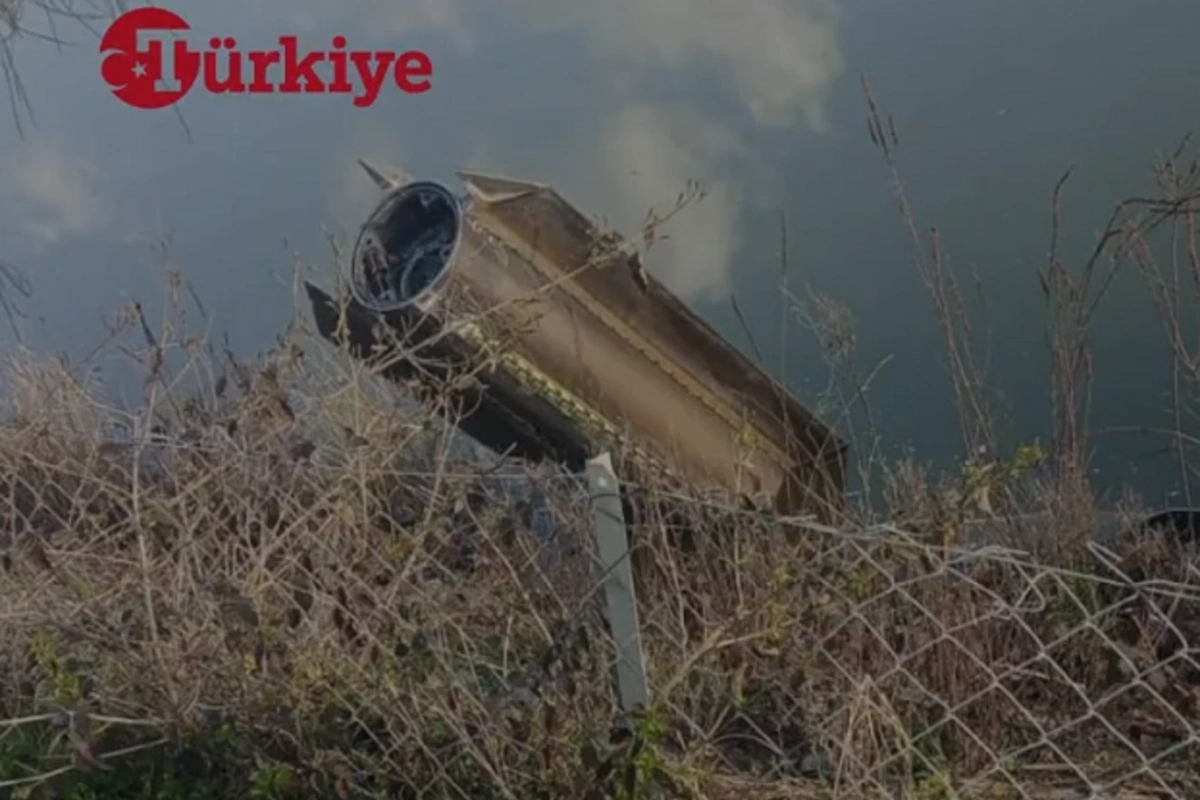 İrandan Türkiyəyə atılan ballistik raketin GÖRÜNTÜLƏRİ