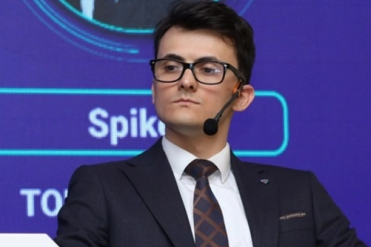 Elektron Təhlükəsizlik Xidmətinin rəis müavini vəzifəsindən AZAD EDİLİB Elektron Təhlükəsizlik Xidmətinin rəis müavini vəzifəsindən AZAD EDİLİB