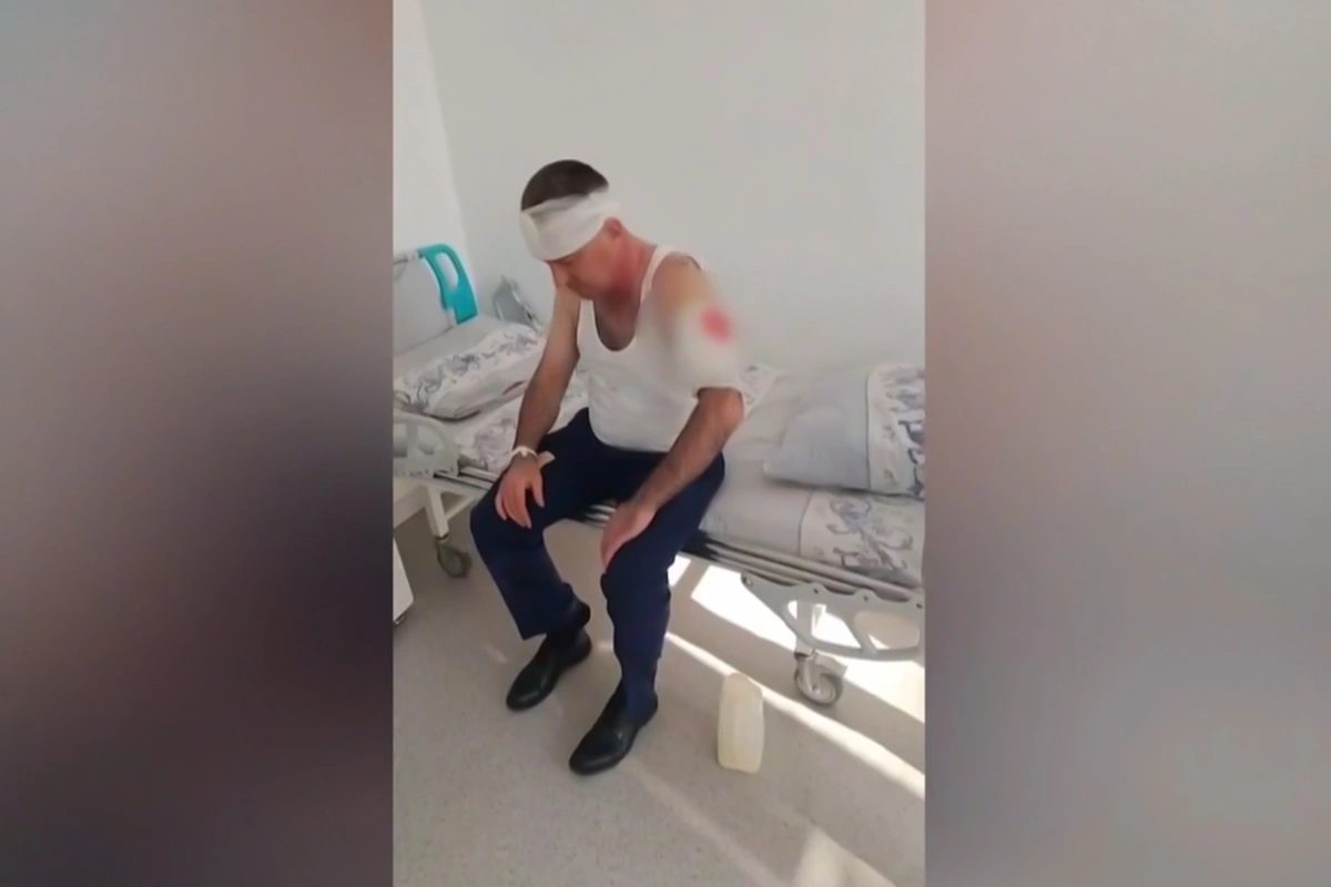 AZAL təyyarəsində olan yaralıların xəstəxanadan GÖRÜNTÜLƏRİ AZAL təyyarəsində olan yaralıların xəstəxanadan GÖRÜNTÜLƏRİ