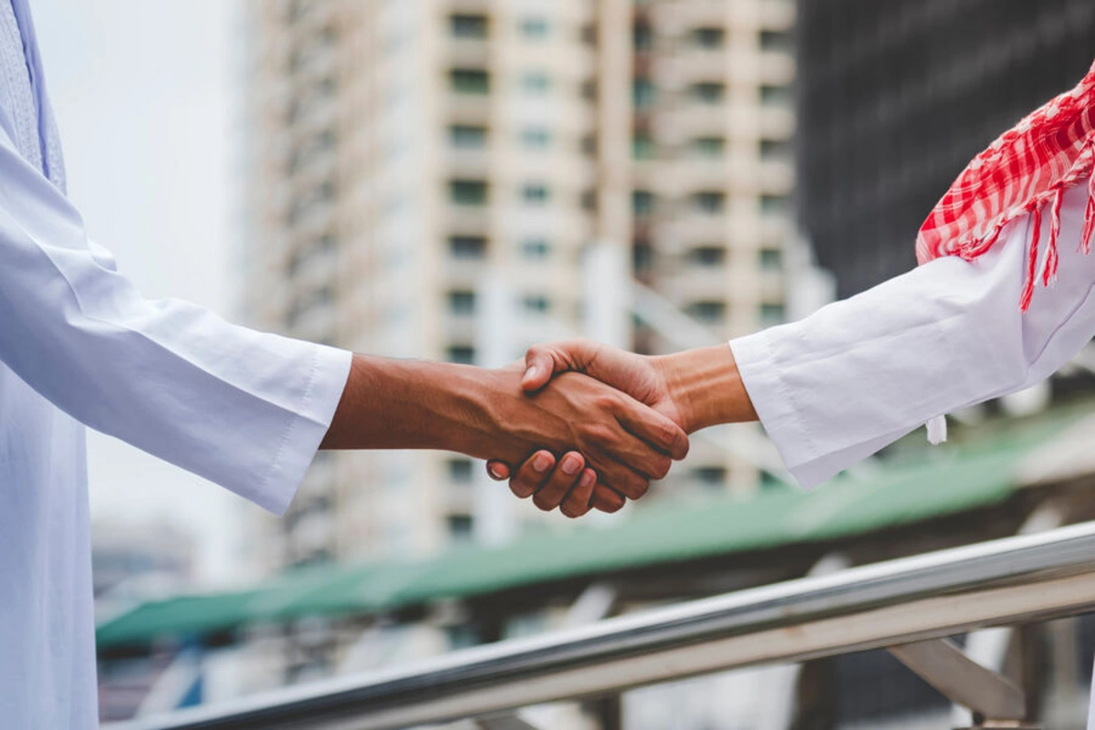 A psychologist recommended a way to distinguish a true friend from an acquaintance
